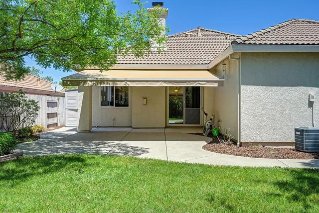 8026 Fallview Way, El Dorado Hills, CA 95762