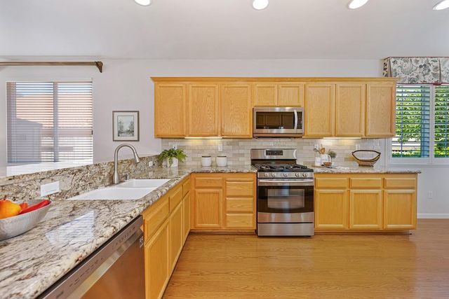 8026 Fallview Way, El Dorado Hills, CA 95762
