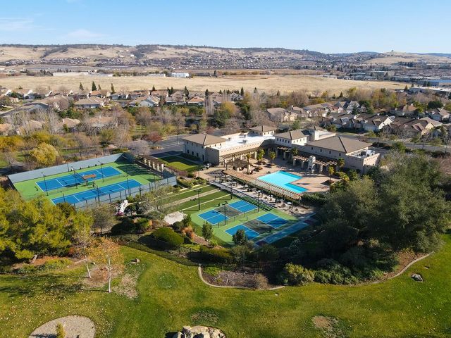 8026 Fallview Way, El Dorado Hills, CA 95762