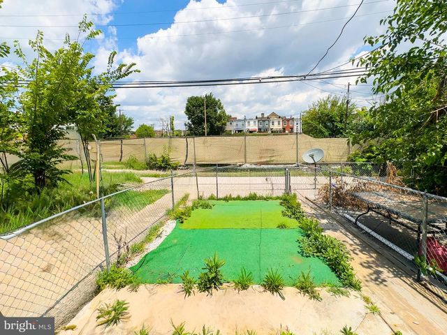 2512 E CHASE ST, Baltimore, MD 21213