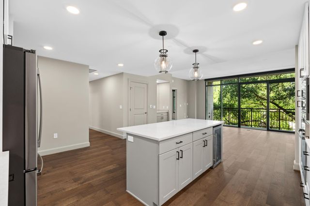 2511 Willowick Road 210, Houston, TX 77027