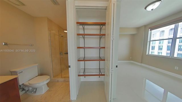 1607 Ponce De Leon Blvd 12E, Coral Gables, FL 33134