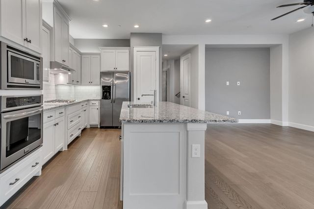 8761 Bridge Street, North Richland Hills, TX 76180