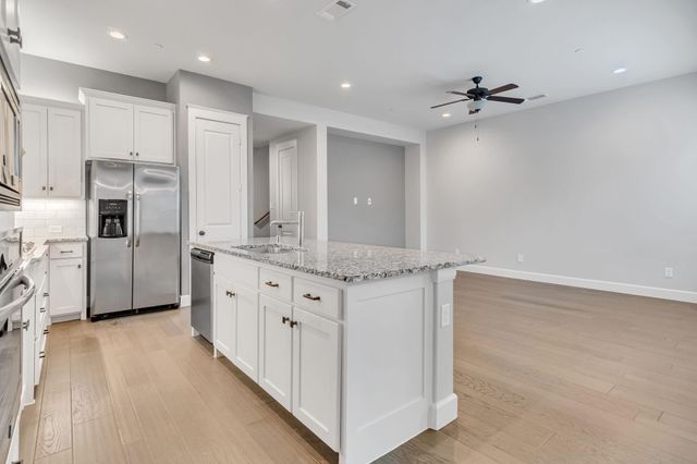 8761 Bridge Street, North Richland Hills, TX 76180