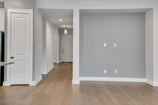 8761 Bridge Street, North Richland Hills, TX 76180