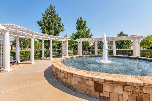 8761 Bridge Street, North Richland Hills, TX 76180