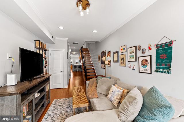 308 S COLLINGTON, Baltimore, MD 21231