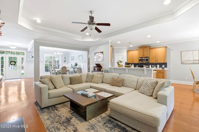 8184 Compass Pointe East Wynd NE, Leland, NC 28451