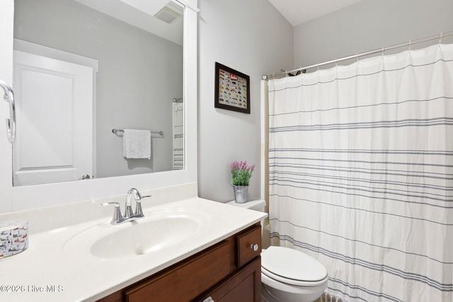 8184 Compass Pointe East Wynd NE, Leland, NC 28451