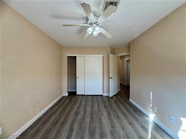 9964 Canyon Peak Drive, Las Vegas, NV 89147