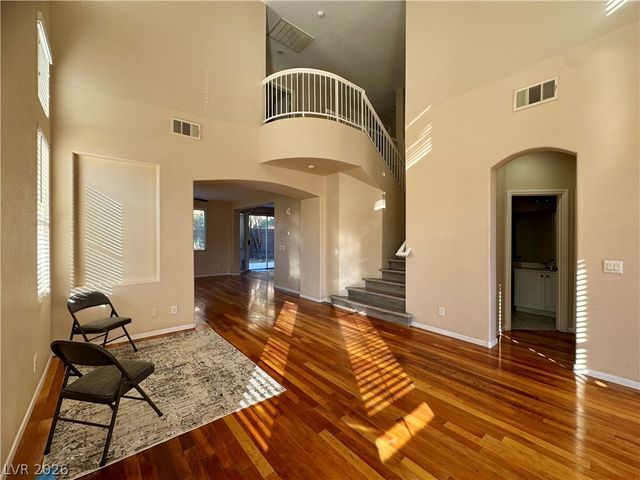 9964 Canyon Peak Drive, Las Vegas, NV 89147