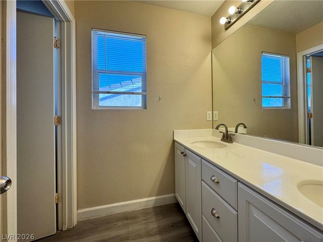 9964 Canyon Peak Drive, Las Vegas, NV 89147