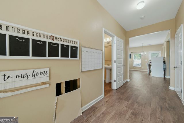 8419 Hillspire Drive, Douglasville, GA 30134
