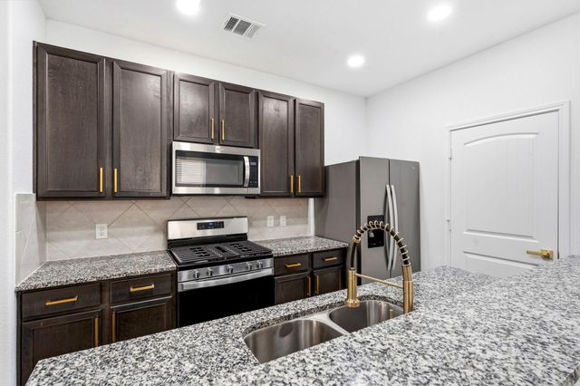 3653 Cub Drive, Conroe, TX 77301