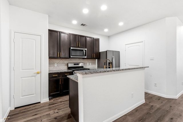 3653 Cub Drive, Conroe, TX 77301