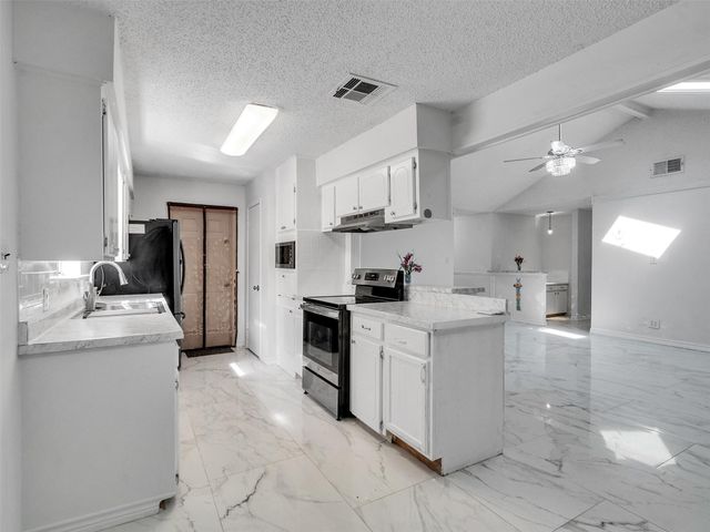 5602 Rivergate Drive, Spring, TX 77373