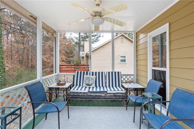 1027 Peace NW Drive, Kennesaw, GA 30152