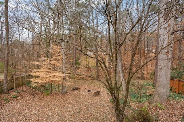 1027 Peace NW Drive, Kennesaw, GA 30152