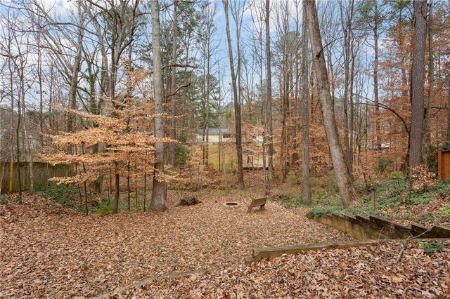 1027 Peace NW Drive, Kennesaw, GA 30152