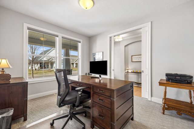 5420 Alvarado Lane N, Plymouth, MN 55446