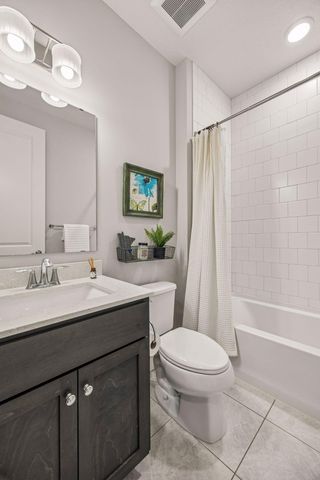 5420 Alvarado Lane N, Plymouth, MN 55446