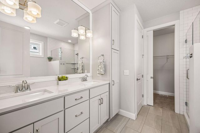 5420 Alvarado Lane N, Plymouth, MN 55446