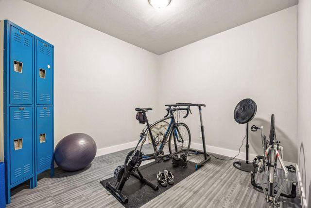 5420 Alvarado Lane N, Plymouth, MN 55446