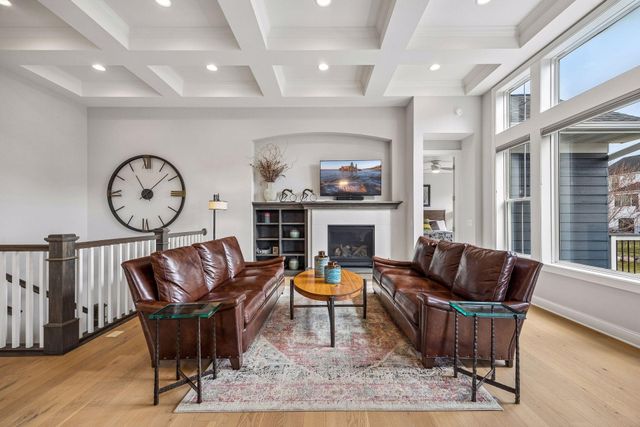 5420 Alvarado Lane N, Plymouth, MN 55446