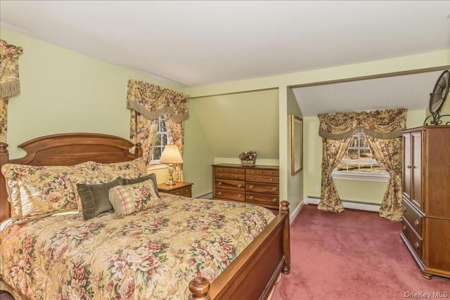 12 Bob O Link Lane, Northport, NY 11768