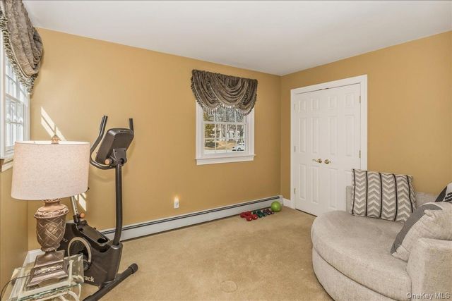 12 Bob O Link Lane, Northport, NY 11768