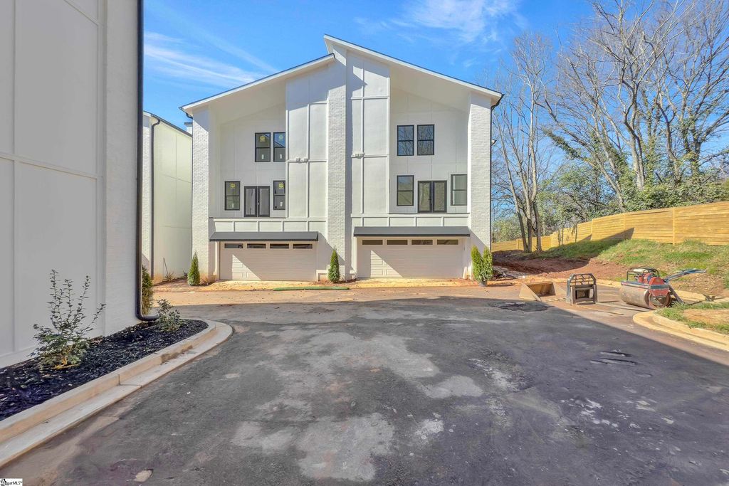 111 Lepak Lane, Greenville, SC 29605