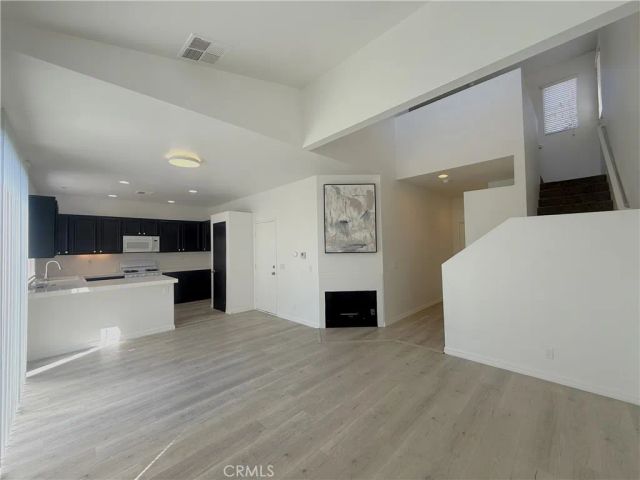 1816 Saint Louis Avenue, Signal Hill, CA 90755