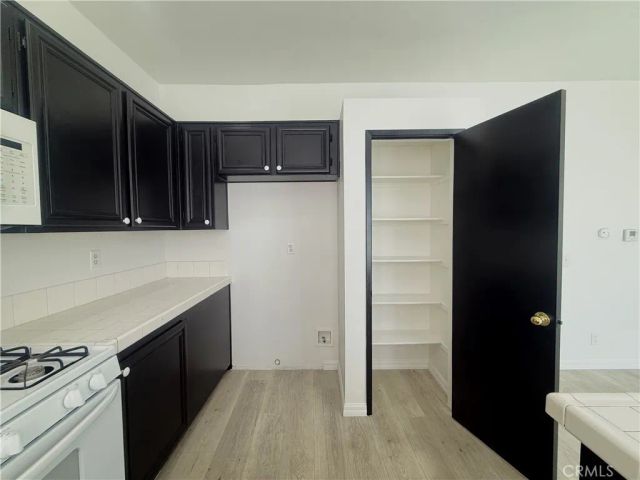 1816 Saint Louis Avenue, Signal Hill, CA 90755