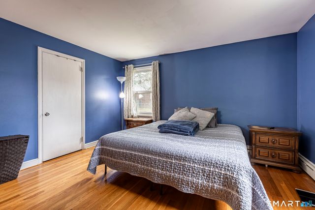 5 Claremont Avenue, Enfield, CT 06082