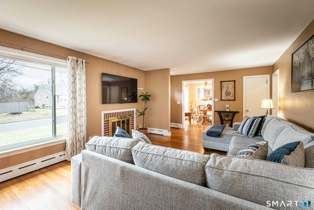 5 Claremont Avenue, Enfield, CT 06082