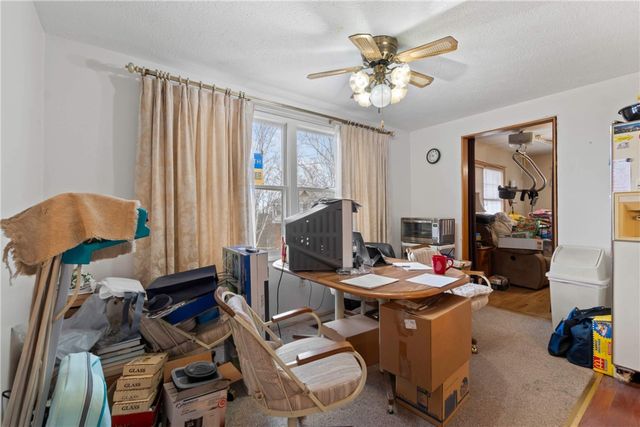 2545 Ashwood Ct, Economy, PA 15042