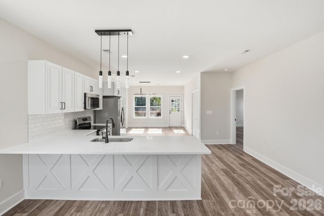 289 hilltop Avenue SW, Concord, NC 28025