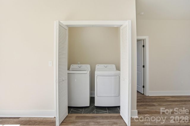 289 hilltop Avenue SW, Concord, NC 28025