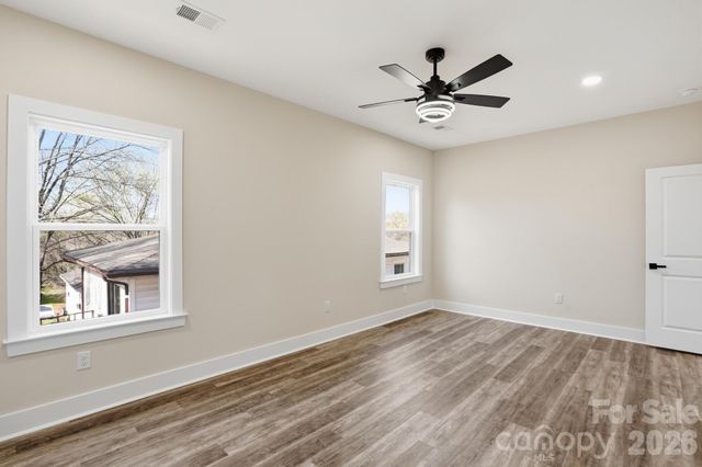 289 hilltop Avenue SW, Concord, NC 28025