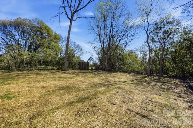 289 hilltop Avenue SW, Concord, NC 28025