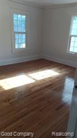 16594 Westbrook Street, Detroit, MI 48219