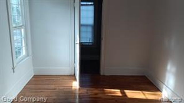 16594 Westbrook Street, Detroit, MI 48219