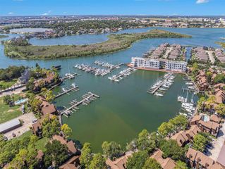 819 Davis Road, League City, TX 77573