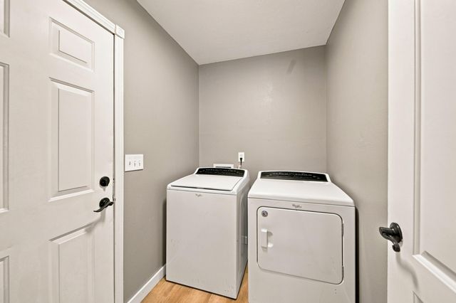 2206 W Rockwood Street, Springfield, MO 65807