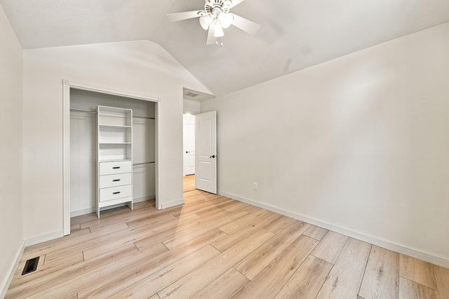 2206 W Rockwood Street, Springfield, MO 65807