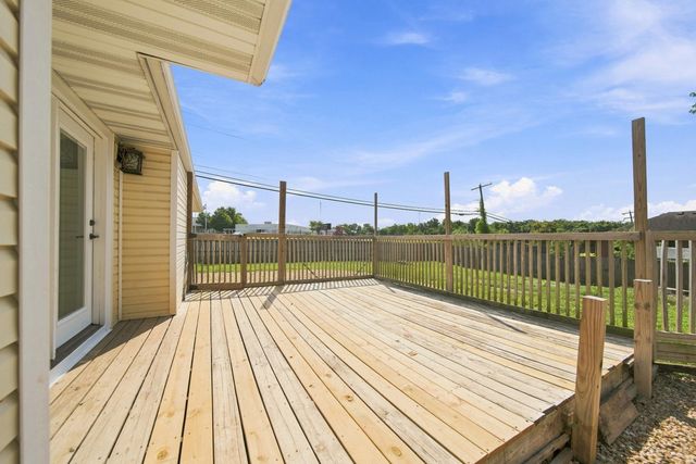 2206 W Rockwood Street, Springfield, MO 65807