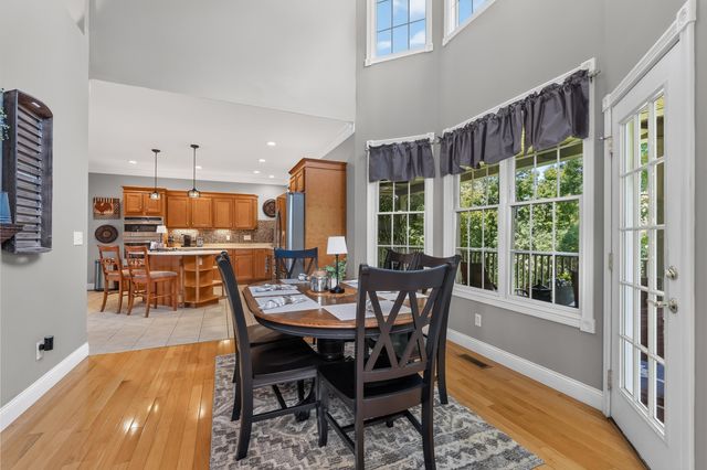 102 Harbour Pointe Drive, Williamstown, KY 41097