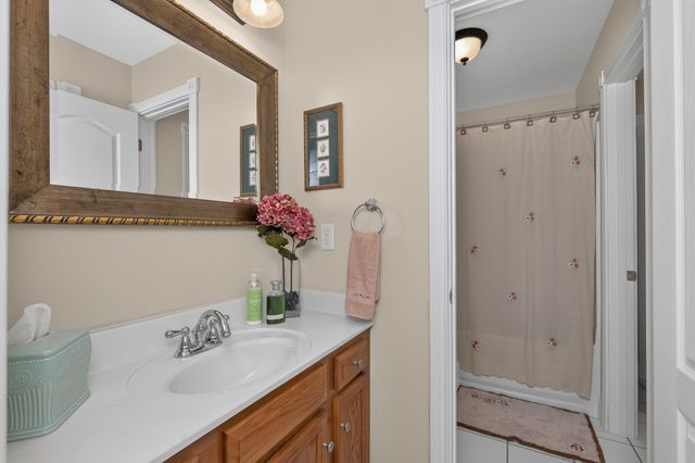 102 Harbour Pointe Drive, Williamstown, KY 41097