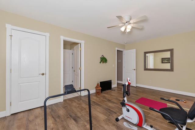 102 Harbour Pointe Drive, Williamstown, KY 41097