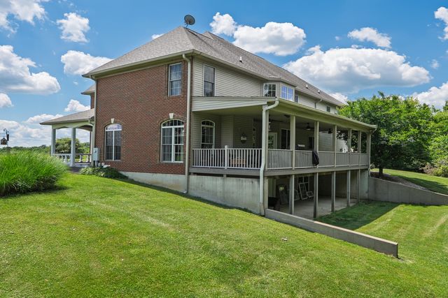 102 Harbour Pointe Drive, Williamstown, KY 41097